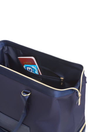 SWISSGEAR Weekender Travel Tote in Navy