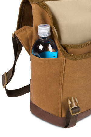 Wenger Corfe 16 inch Messenger Bag with water bottle pocket