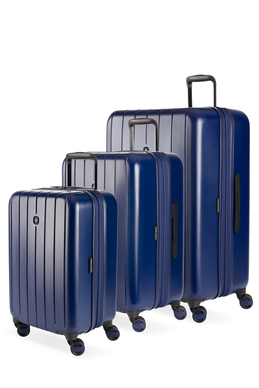 SWISSGEAR Wanderlust Pro 3-Piece Spinner Set in Navy