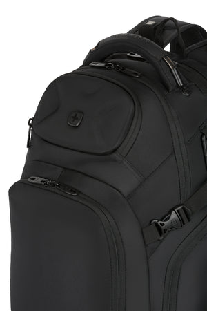 Swissgear 1029 17 inch Laptop Backpack - Felt lined, zippered and molded front pocket is perfect for eyewear