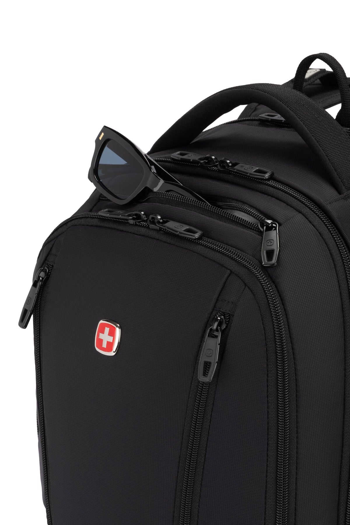 SWISSGEAR 1069 Laptop Backpack in Black 07
