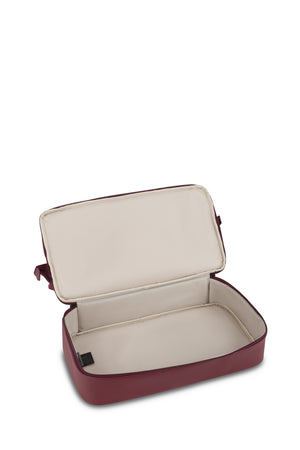 SWISSGEAR Weekender Travel Tote in Pomegranate