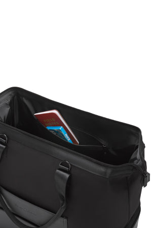 SWISSGEAR Weekender Travel Tote in Black/Black