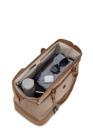 SWISSGEAR Weekender Travel Tote in Caramel