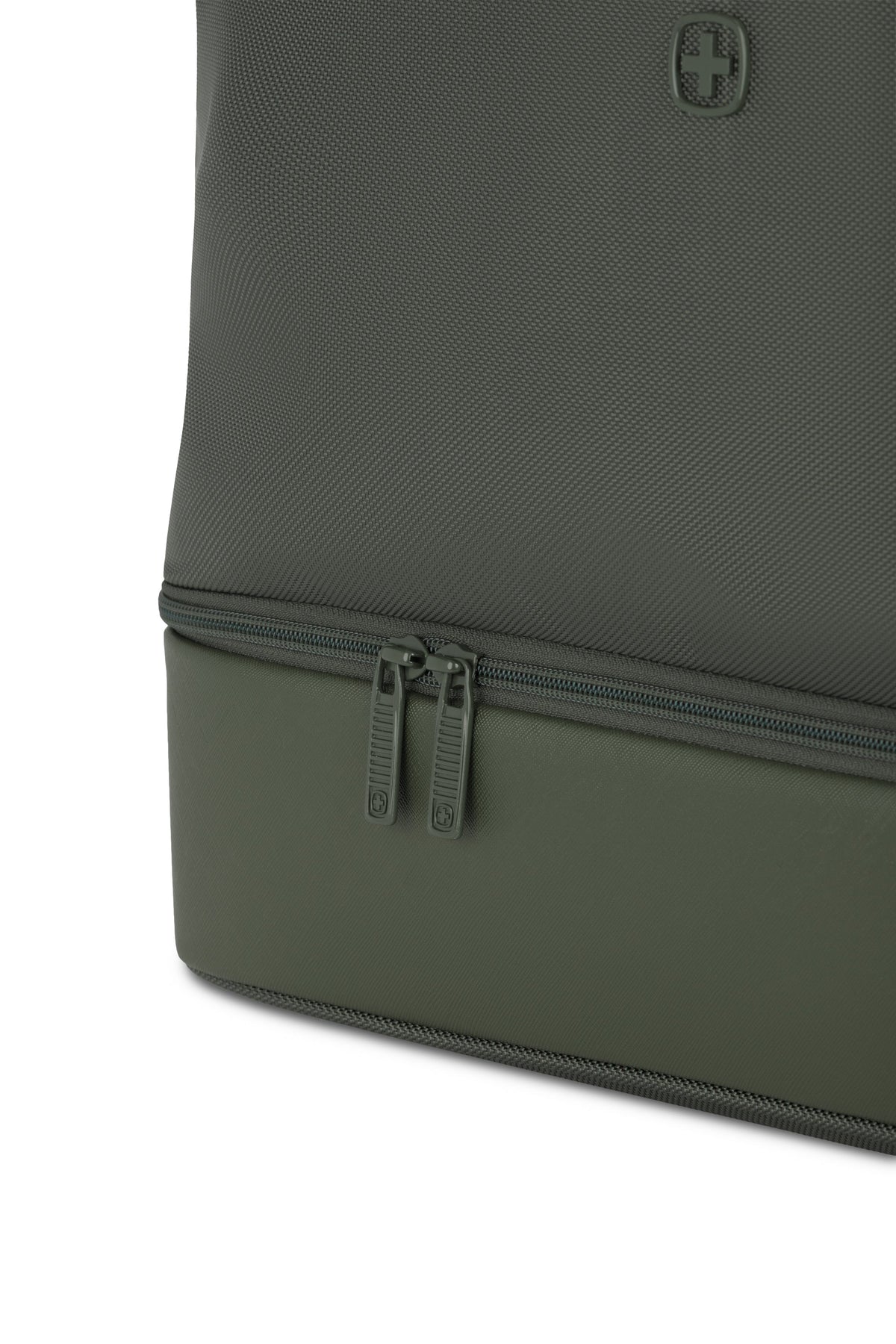 SWISSGEAR Weekender Travel Tote - Olive - 06