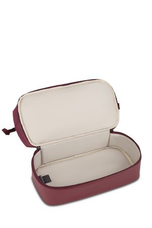 SWISSGEAR Mini Weekender Tote Bag in Pomegranate