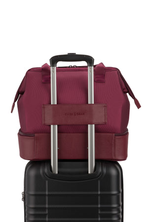 SWISSGEAR Mini Weekender Tote Bag in Pomegranate