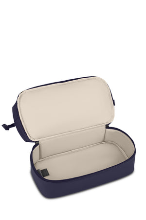 SWISSGEAR Mini Weekender Tote Bag in Midnight Harvest