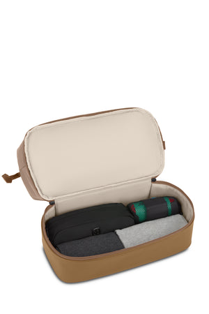 SWISSGEAR Mini Weekender Tote Bag in Caramel