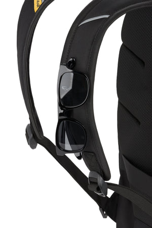 SWISSGEAR 1900 ScanSmart Laptop Backpack in Black/Gold
