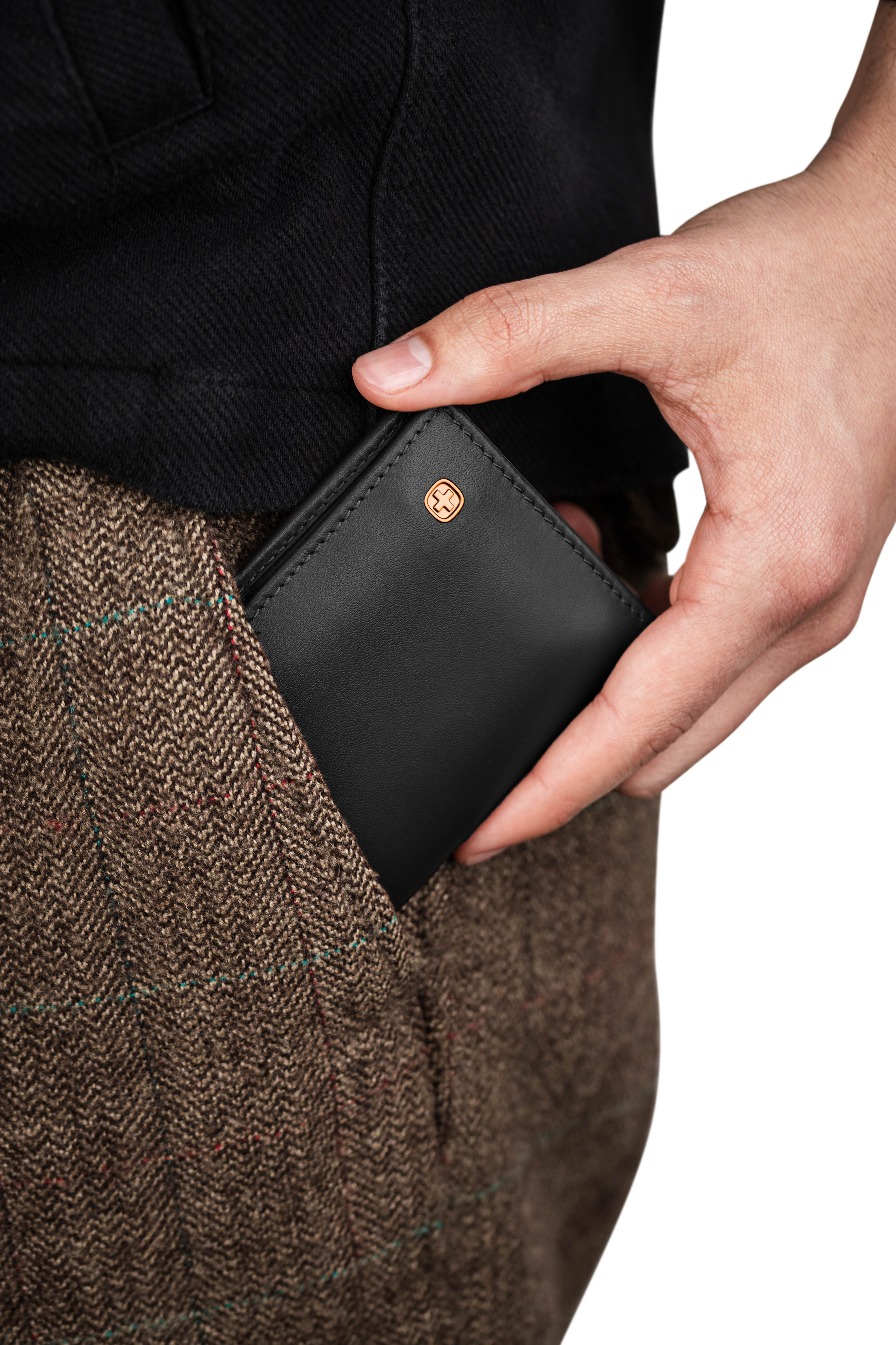 SWISSGEAR Slymn BiFold Wallet Card Holder