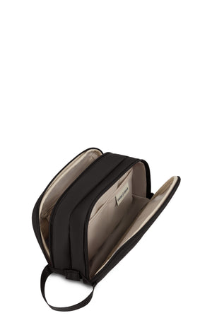 SWISSGEAR Dual Compartment Dopp Kit in Black