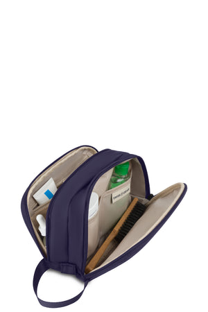 SWISSGEAR Dual Compartment Dopp Kit in Midnight Harvest