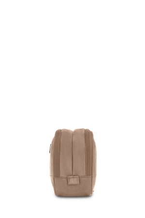 SWISSGEAR Dual Compartment Dopp Kit in Caramel