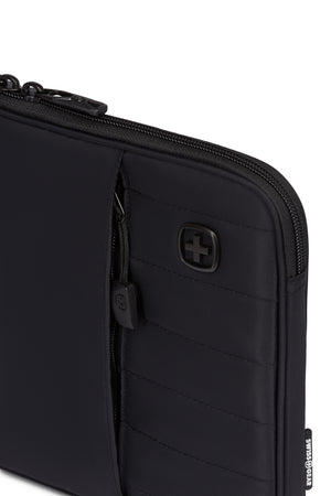 SWISSGEAR 2672 13 inch Padded Laptop Sleeve Both pockets are lined with ultra-soft fleece to protect against scratches