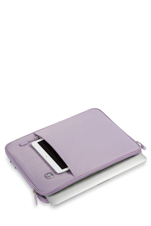 SWISSGEAR 2672 16 inch Padded Laptop Sleeve Both pockets are lined with ultra-soft fleece to protect against scratches