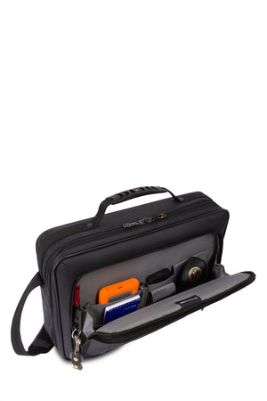 Wenger Insight 16 inch Single Gusset Computer Case Essentials organizer keeps power cords, chargers and business cards neat and accessible