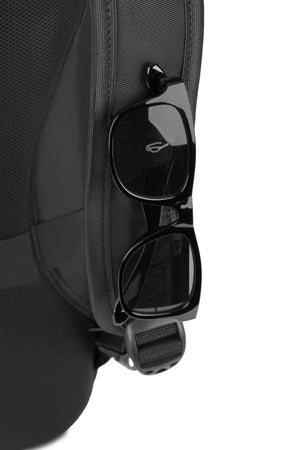 SWISSGEAR Tech Ready Bundle in Black