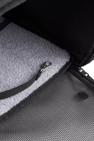 Swissgear 3323 Carry-On Pet Carrier Made of fully washable materials to maintain cleanliness and reduce odor