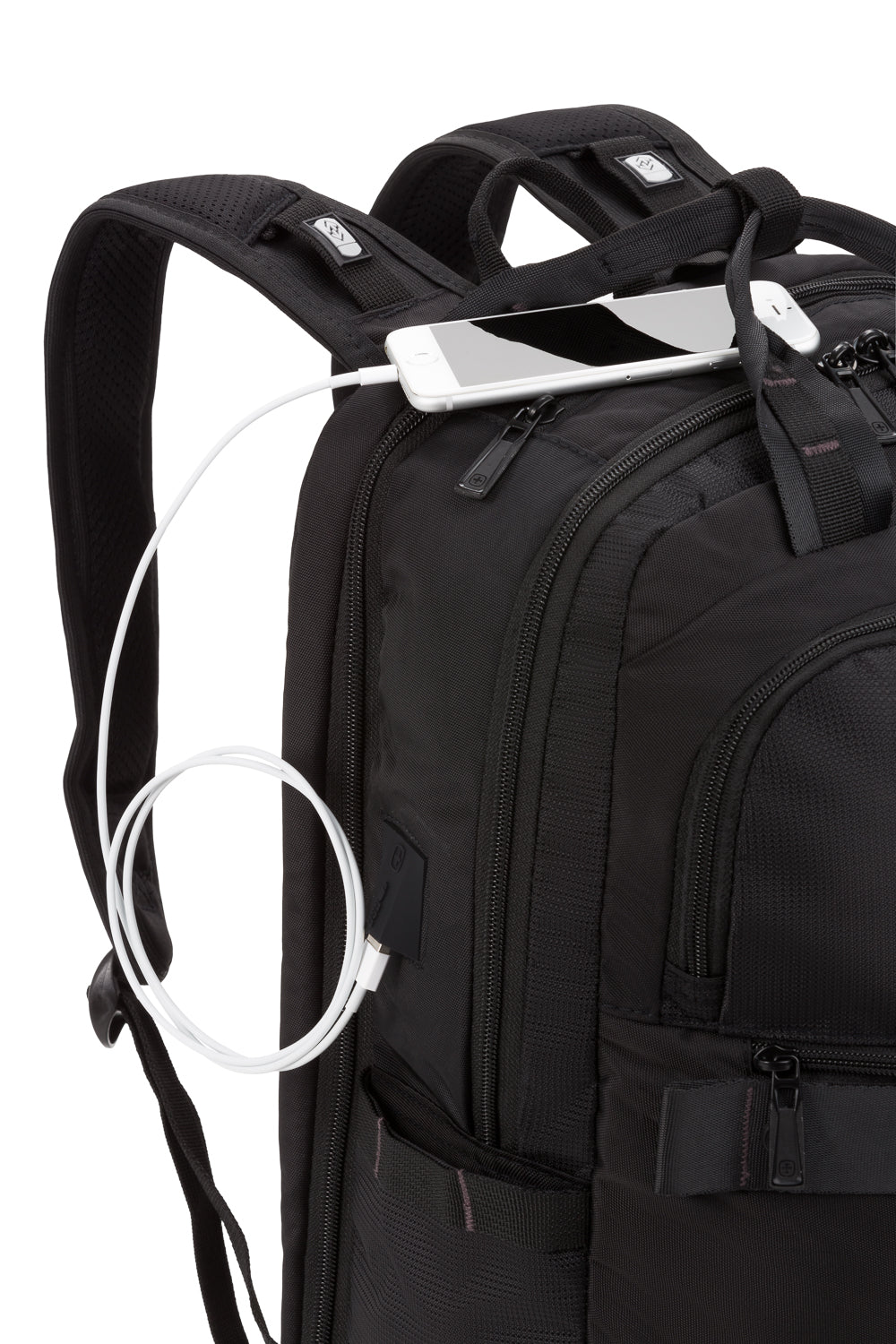 Swissgear 3670 USB Scansmart Laptop Backpack Built-in USB outlet power ready port 