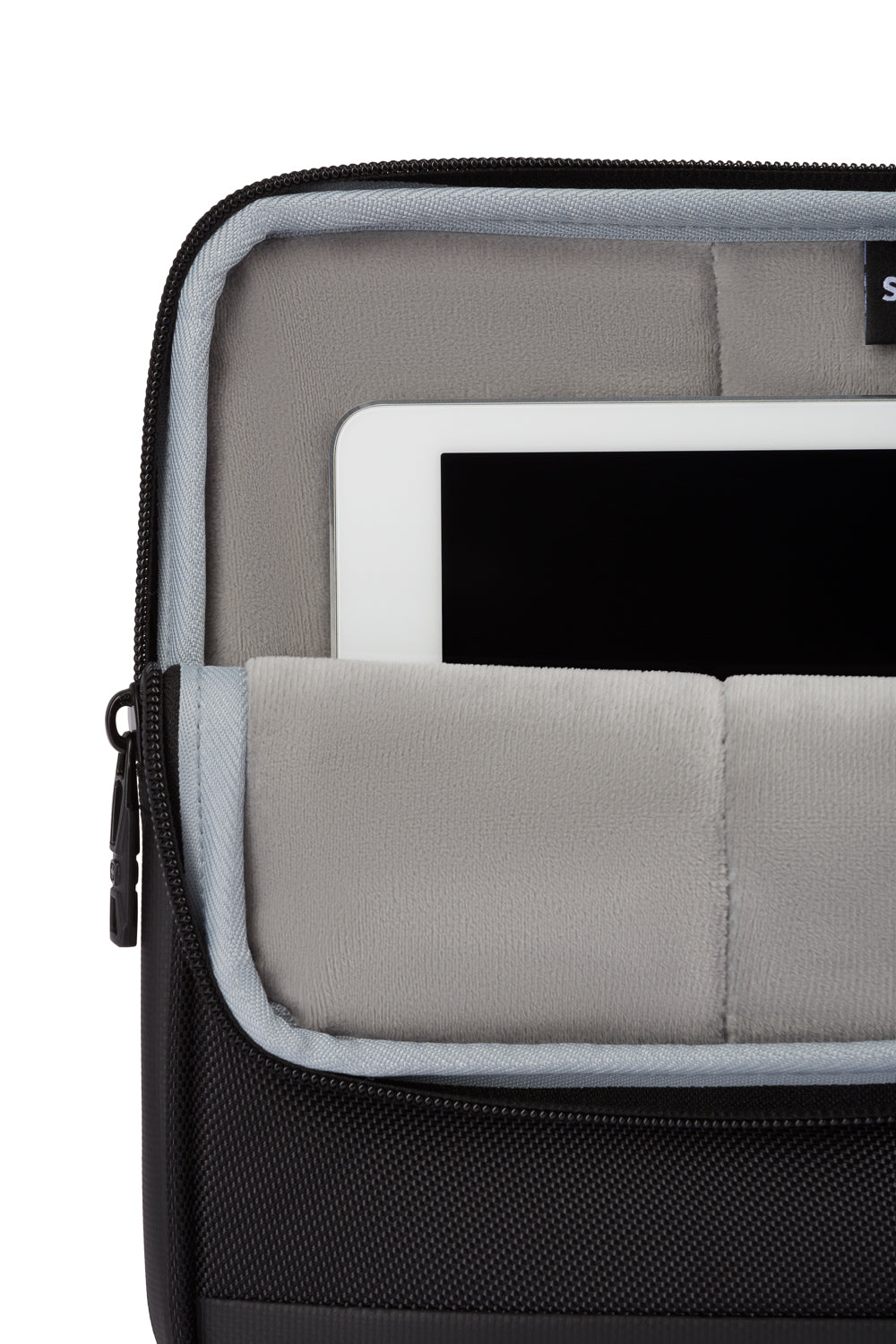 SWISSGEAR 3852 13 inch Padded Laptop Sleeve - 360° interior edge is reinforced to provide added protection against accidental drops