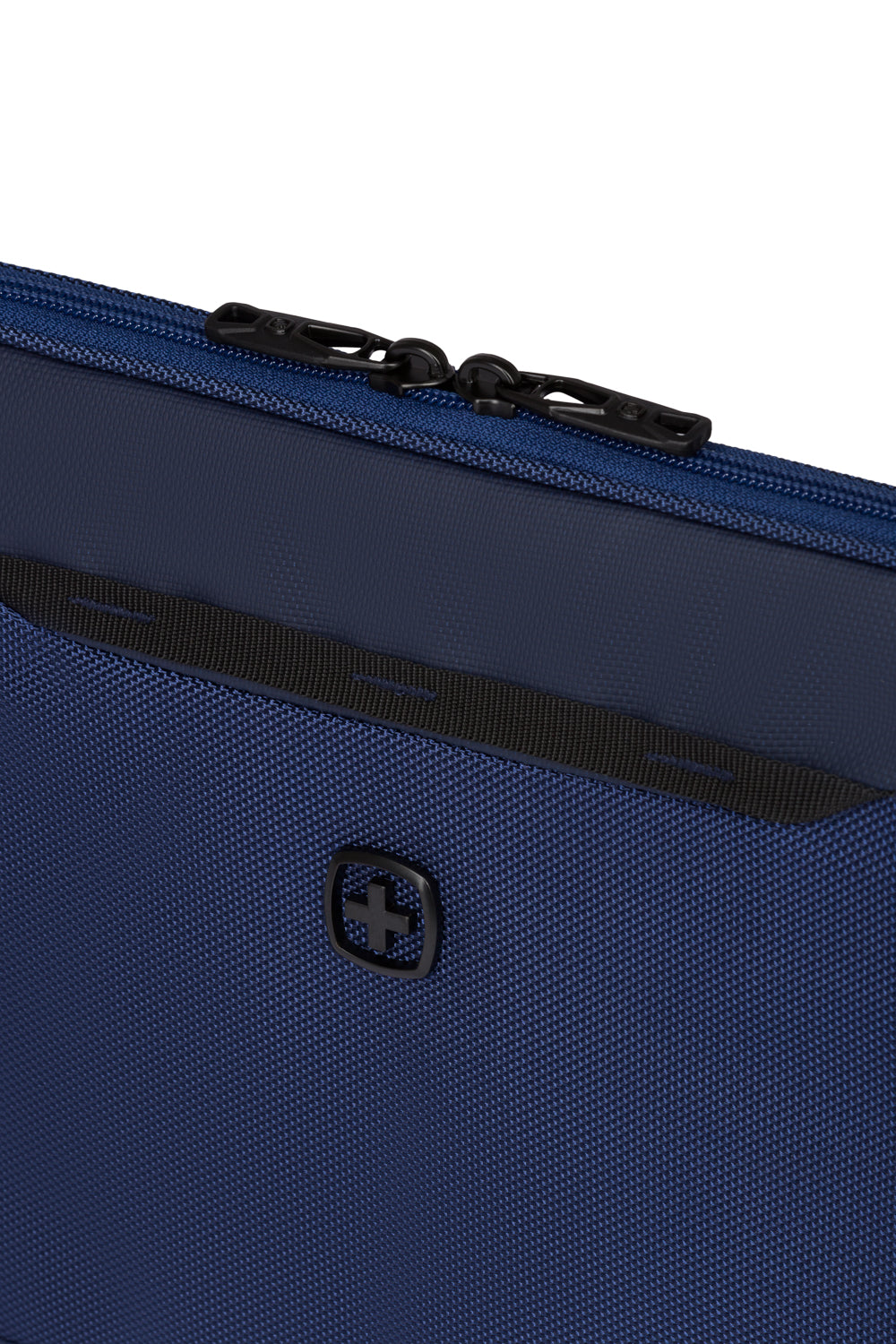 SWISSGEAR 3852 13 inch Padded Laptop Sleeve 360° interior edge is reinforced to provide added protection against accidental drops