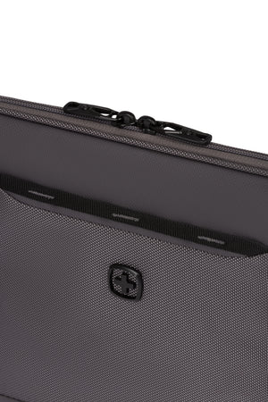 SWISSGEAR 3852 13 inch Padded Laptop Sleeve 360° interior edge is reinforced to provide added protection against accidental drops