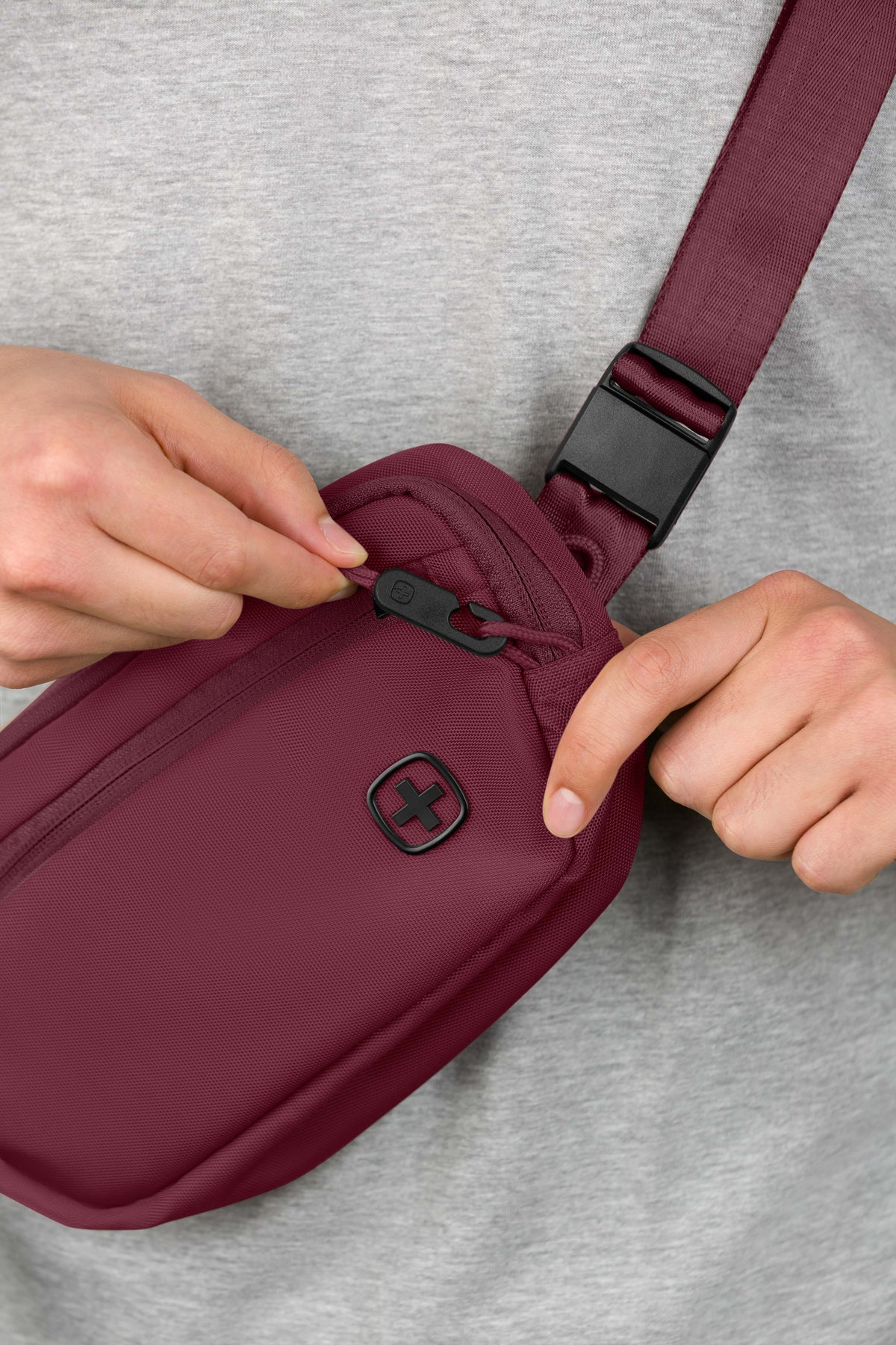 SWISSGEAR Core Sling Bag - Pomegranate - 11