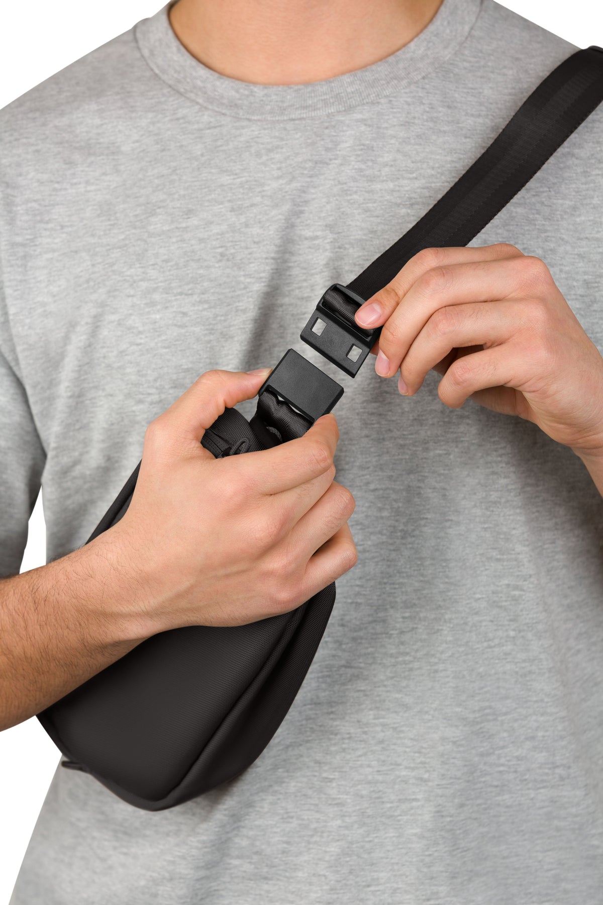 SWISSGEAR Core Sling Bag - Black - 08