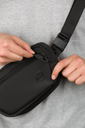 SWISSGEAR Core Sling Bag in Black