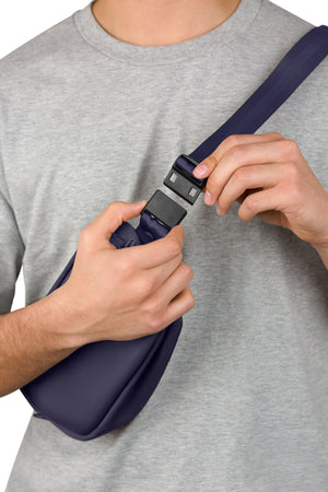 SWISSGEAR Core Sling Bag in Midnight Harvest