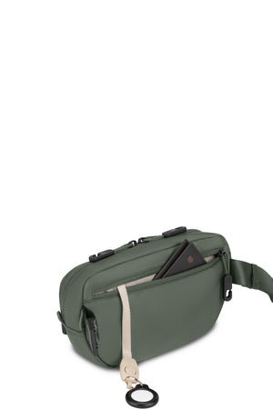 SWISSGEAR Core Sling Bag in Evergreen
