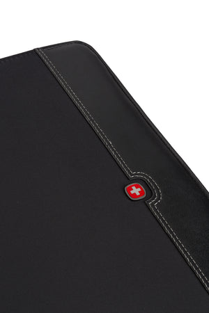 Wenger Objective Zippered Padfolio offers maximal safety for your items