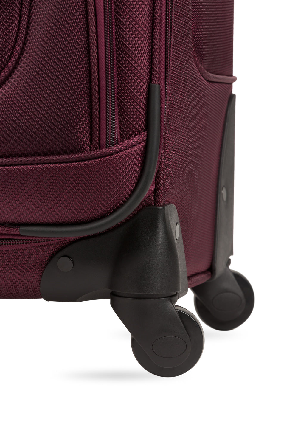 SWISSGEAR Sion Large Checked Spinner - Merlot - 09