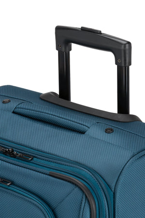 SWISSGEAR Sion Medium Checked Spinner in Atlas Blue