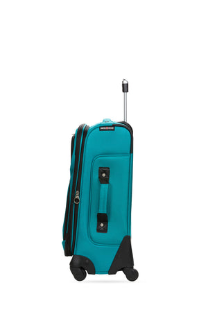 SWISSGEAR Classic Traveler Carry-on Bundle