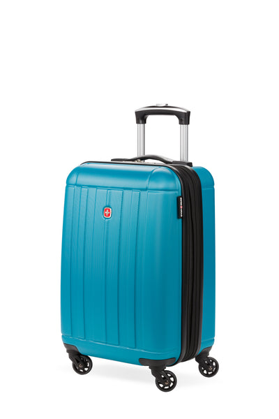 SWISSGEAR 6297 Carry-On Spinner in Blue