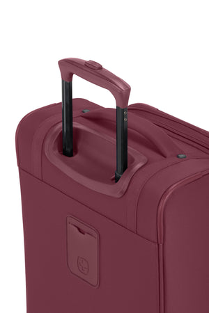SWISSGEAR Sion Reserve Carry-On Spinner in Pomegranate