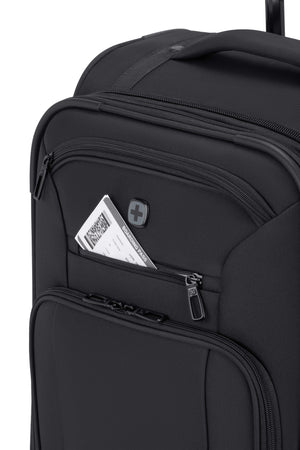 SWISSGEAR Sion Reserve Carry-On Spinner in Black