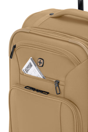 SWISSGEAR Sion Reserve Carry-On Spinner in Caramel