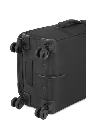 SWISSGEAR 7070 Carry-on Expandable Spinner Effortlessly navigate busy airports with eight 360° spinner wheels
