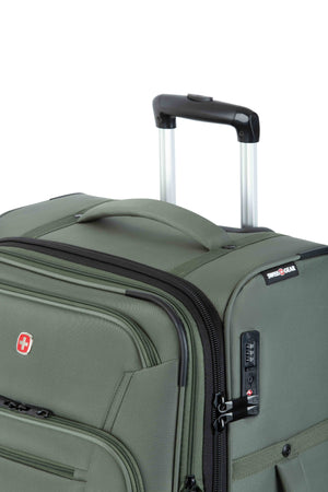 SWISSGEAR 7070 Medium Expandable Spinner - Green