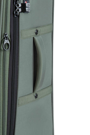 SWISSGEAR 7070 Medium Expandable Spinner - Green Padded reinforced top and side handles 