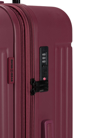 SWISSGEAR Summit Reserve Large Checked Spinner in Pomegranate