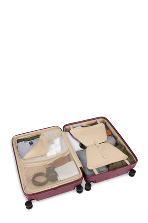 SWISSGEAR Summit Reserve Large Checked Spinner in Pomegranate