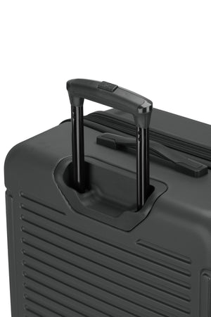 SWISSGEAR Summit Reserve 3-Piece Spinner Set in Black