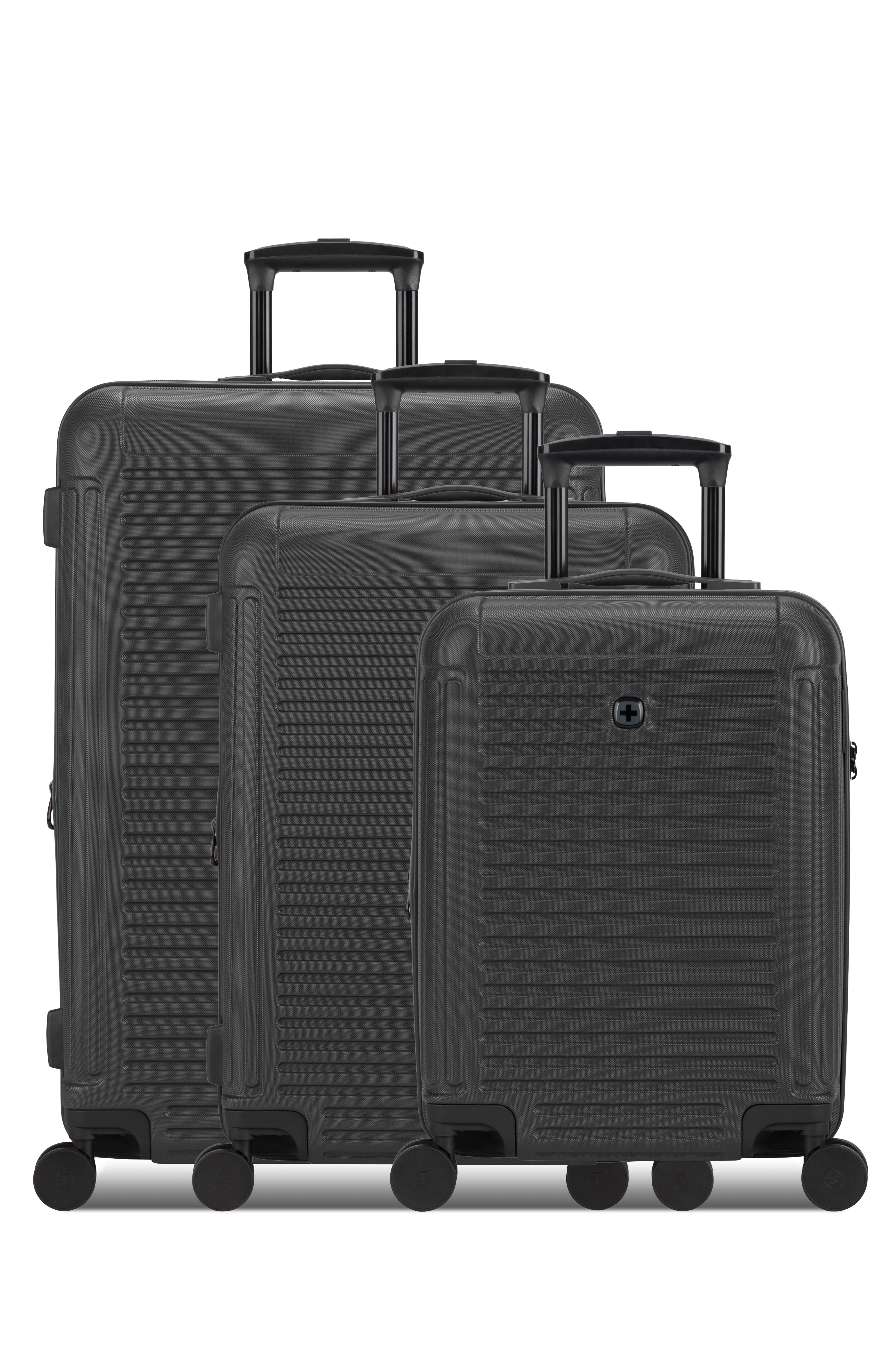 SWISSGEAR Summit Reserve 3-Piece Spinner Set in Black