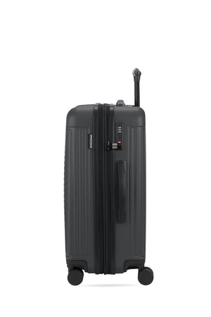 SWISSGEAR Summit Reserve Medium Checked Spinner in Black