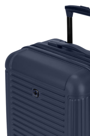 SWISSGEAR Summit Reserve Carry On Spinner in Midnight Harvest