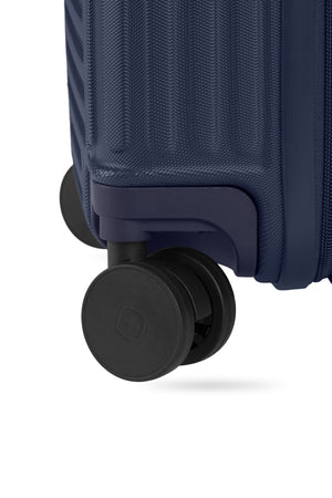 SWISSGEAR Summit Reserve Carry On Spinner in Midnight Harvest